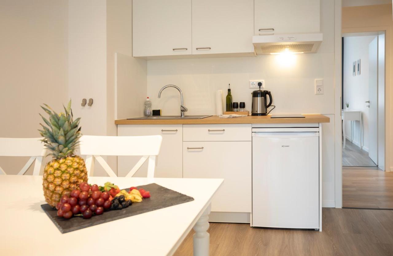 Jaybnb - Apartment Direkt Am Hafen Mit Terrasse Und Uhd Tv Dortmund Bagian luar foto